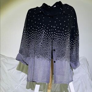 Chic Black and White Button Down Shirt